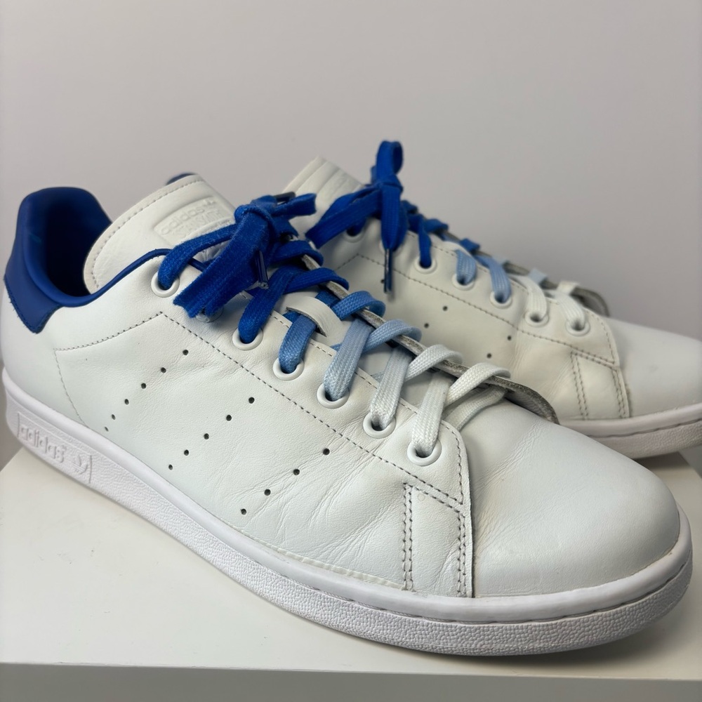 Stan Smith white and royal blue Adidas Sneakers